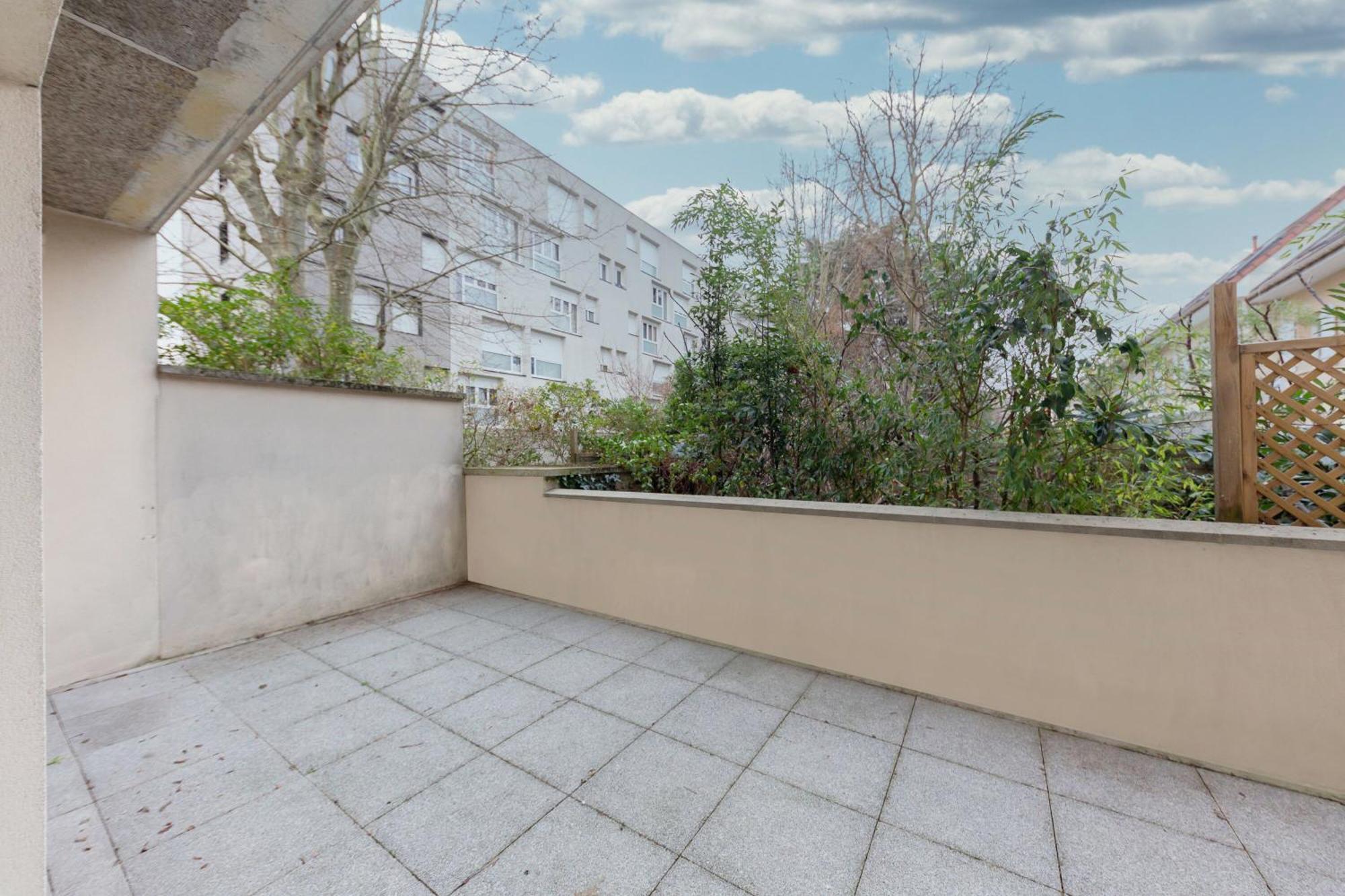 Appartement F2 Haut De Montreuil Montreuil  Exterior foto
